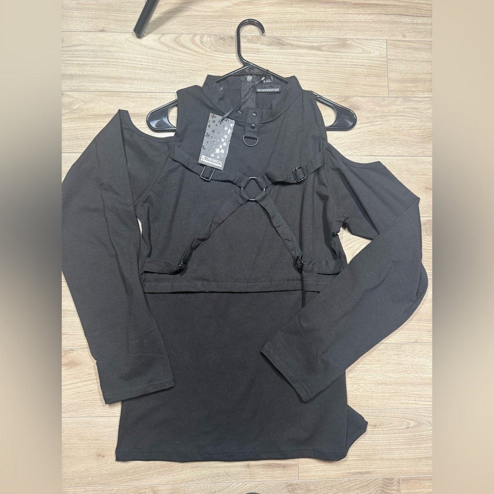 NWT Chemical Black long sleeve shirt